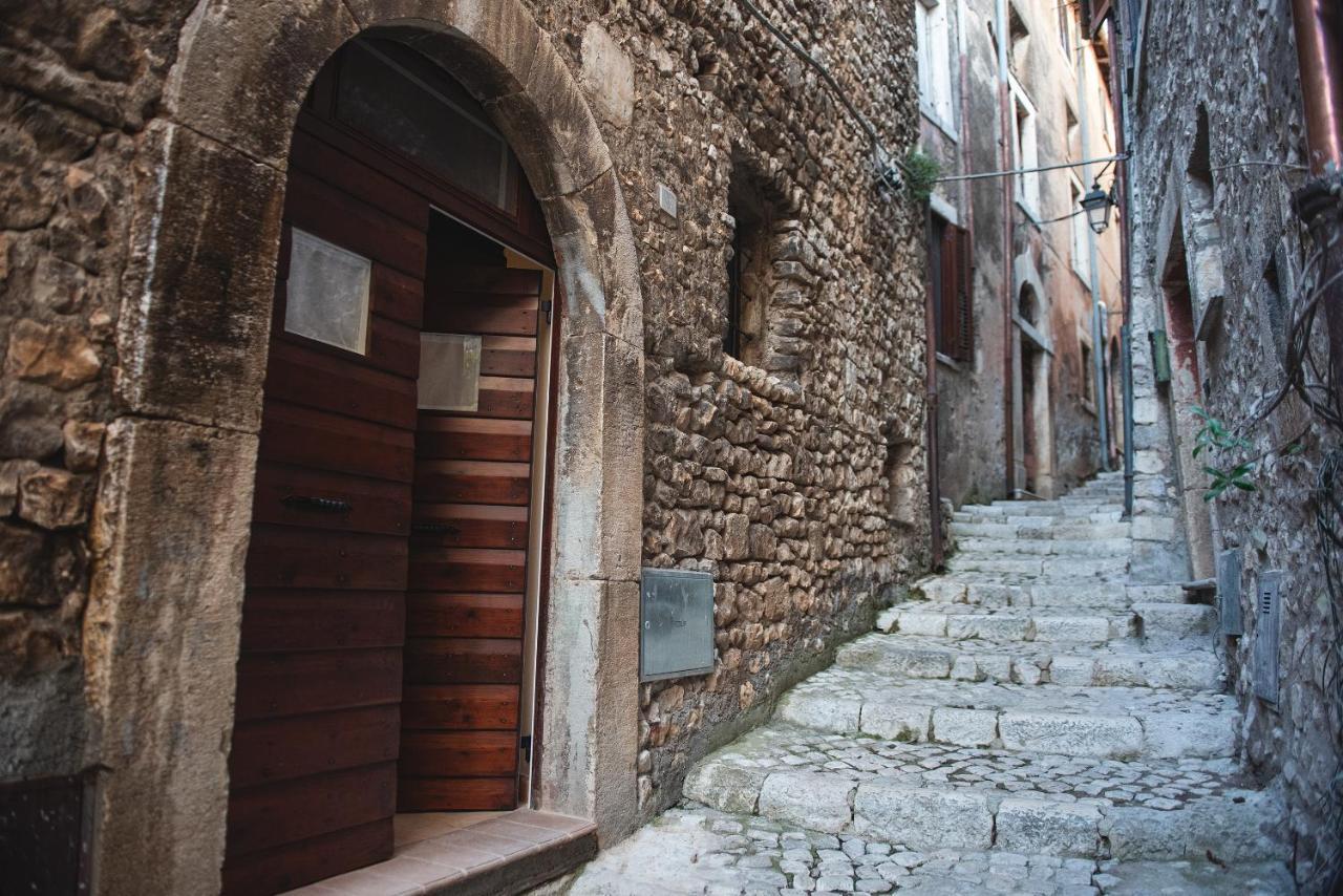 Aurora Medieval House Sermoneta Dış mekan fotoğraf