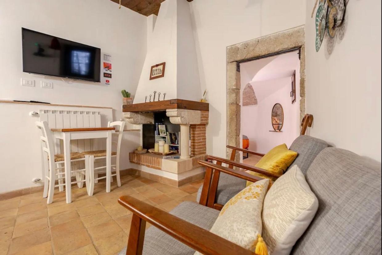 Aurora Medieval House Sermoneta Dış mekan fotoğraf