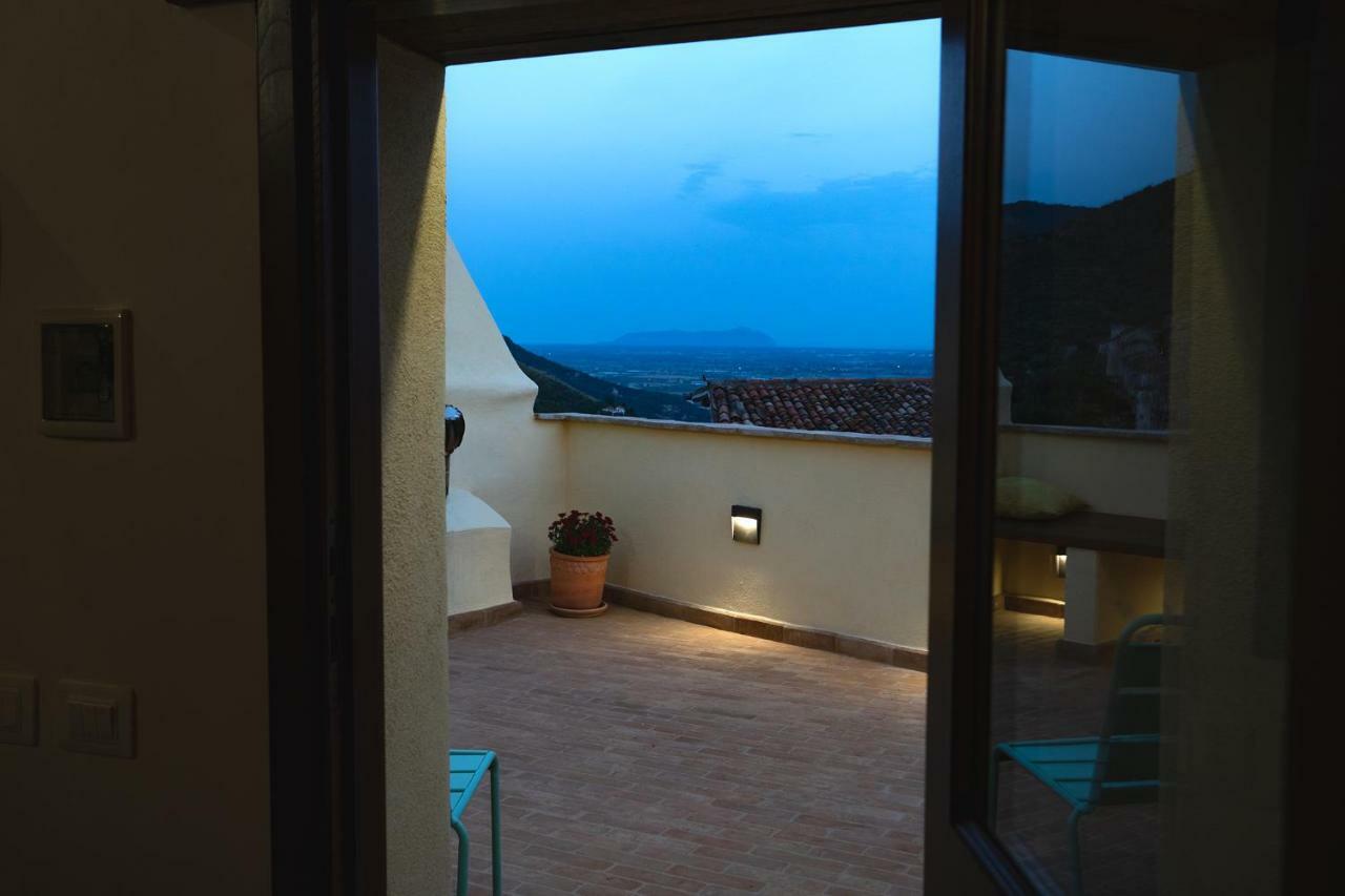 Aurora Medieval House Sermoneta Dış mekan fotoğraf