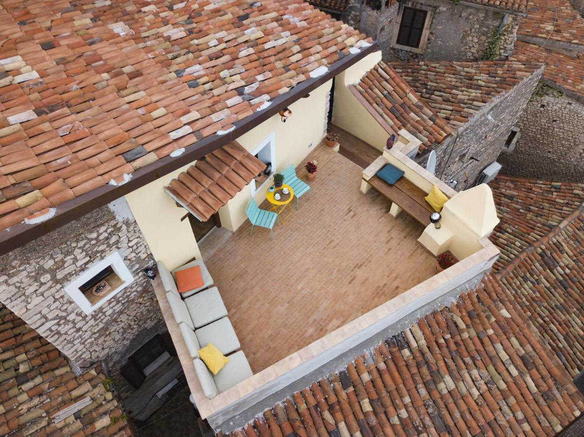 Aurora Medieval House Sermoneta Dış mekan fotoğraf